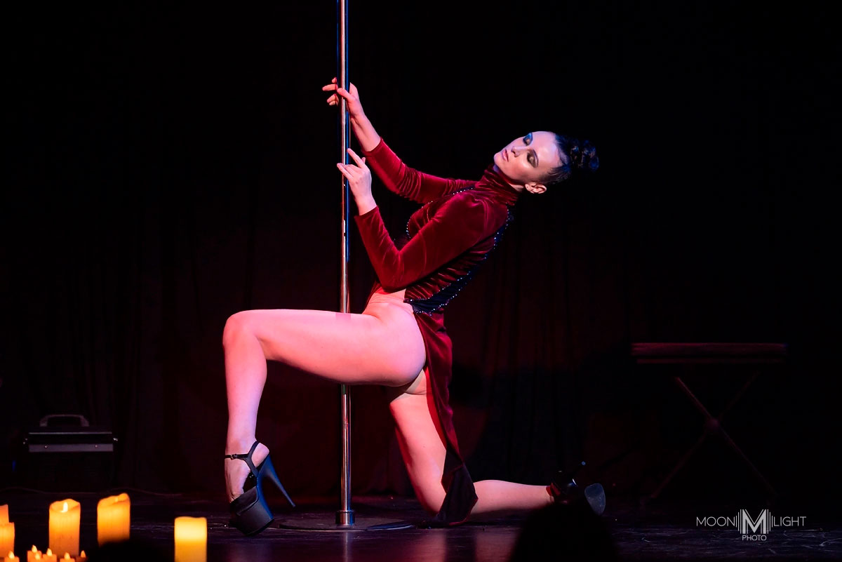 Тренер Ольга Сирена